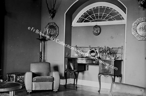 HERBERTSTOWN HOUSE LOUNGE HALL